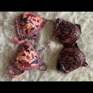 Swimsuit tops size medium.